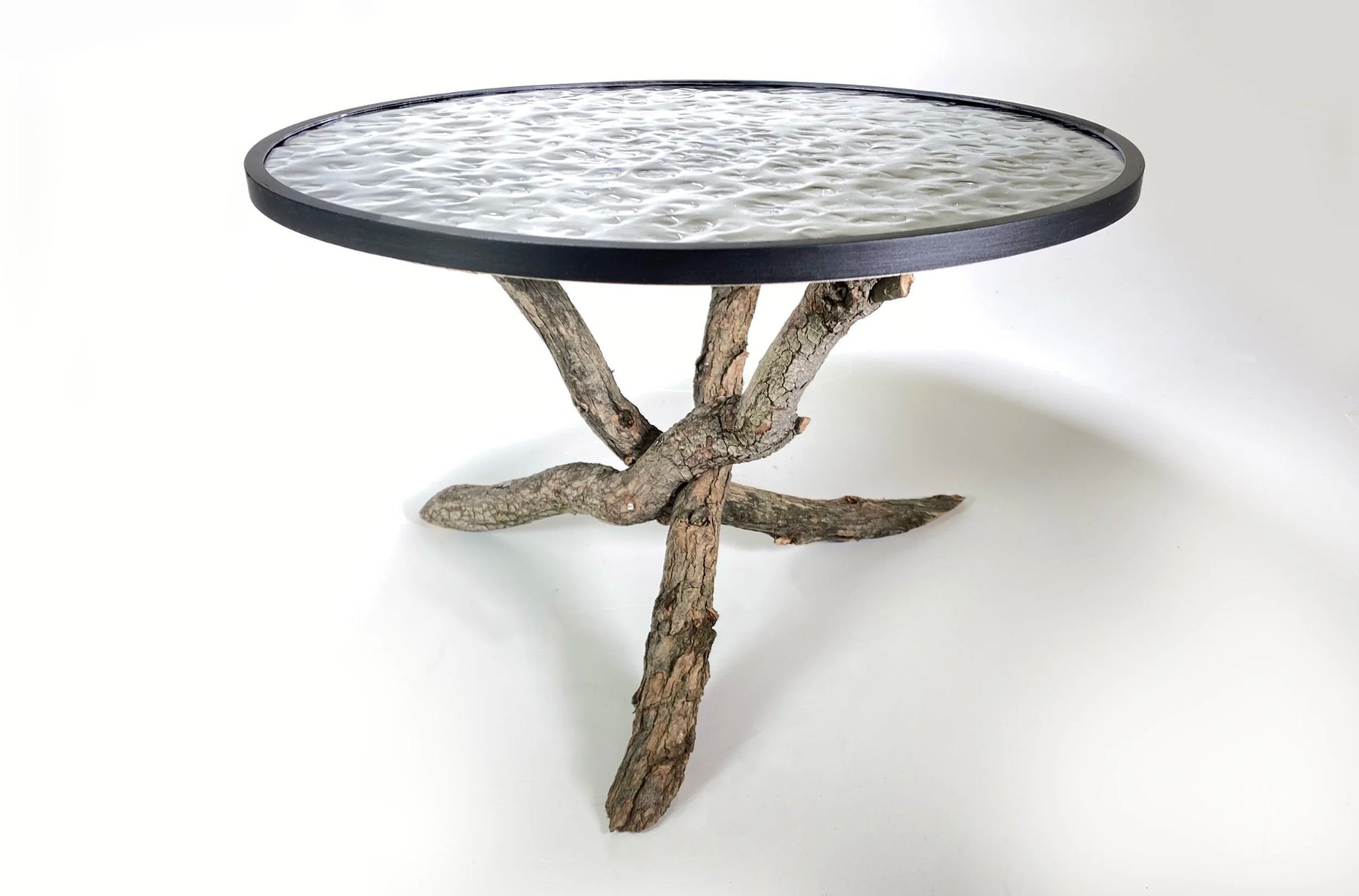 Table prototype with preserved bark base