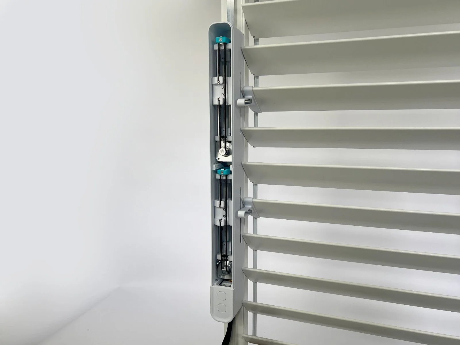 A look inside the shutter module at its internal mechanisms