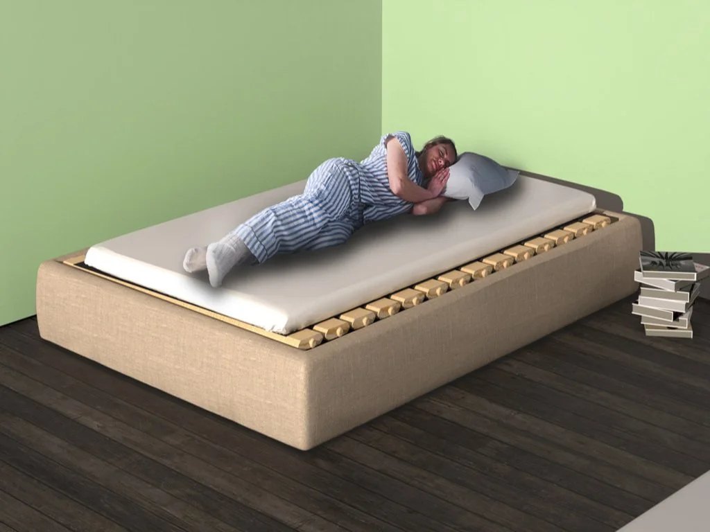 Demonstration of how the product is used for sleep and relaxation in context