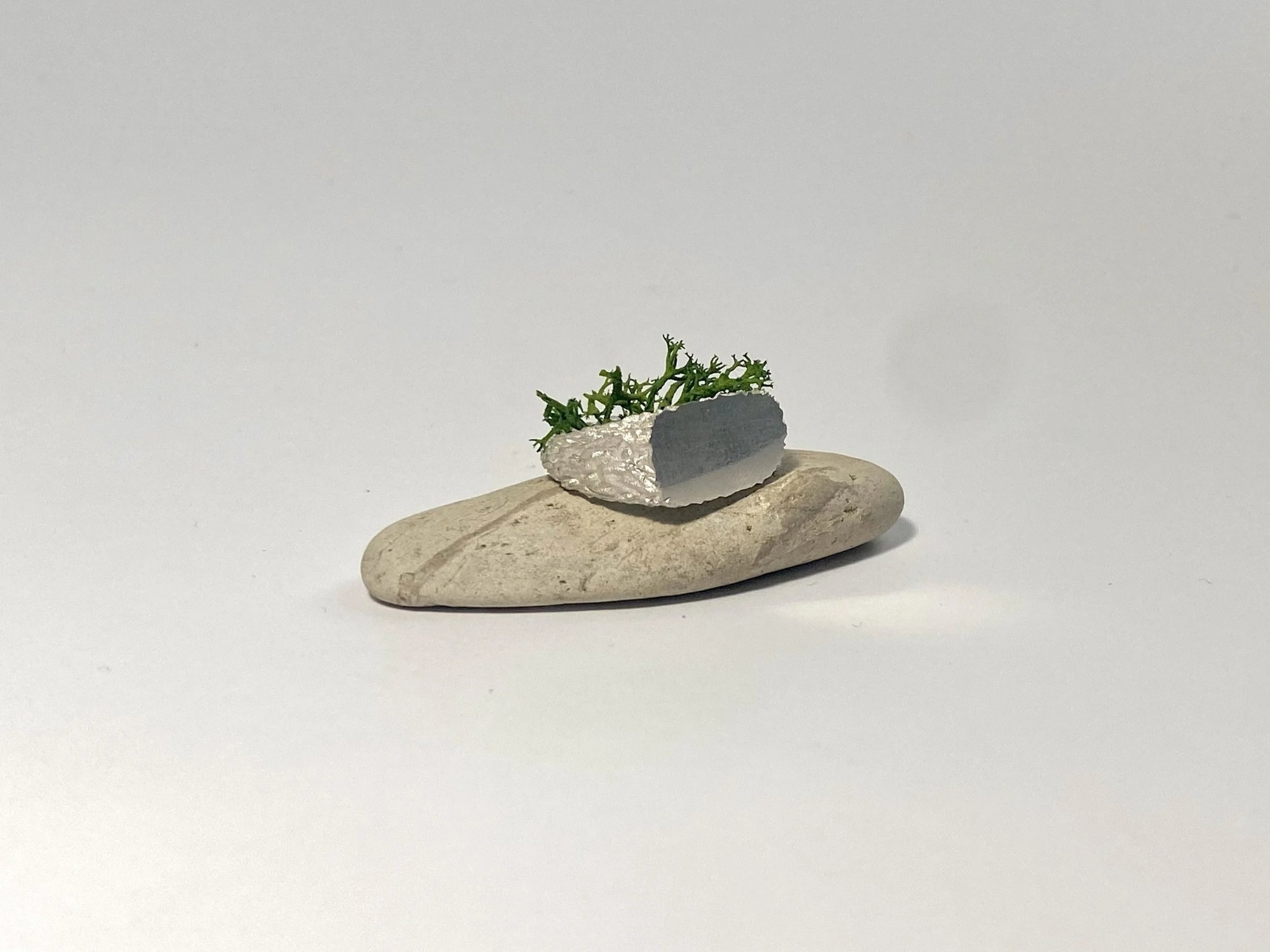 Closeup of sound-distorted ring