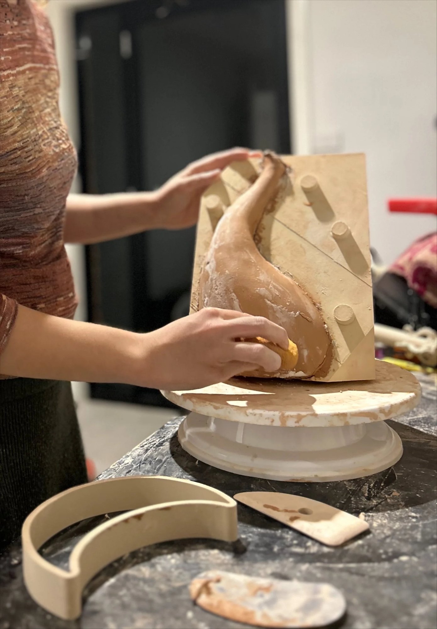 Creation of the homewares through a combination of 3d printing and traditional ceramic techniques. Ensuring the user can contribute to the design of the homewares before creation to be symbolic of their memories.
